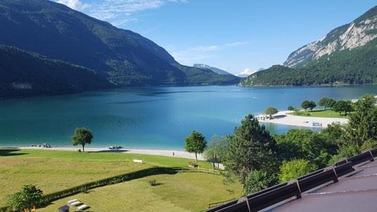 Chalet Arianna Apartment Molveno Exterior photo